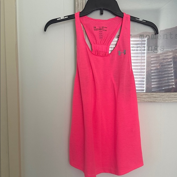 Under Armour Tops - Size Medium Pink Under Armour Tank Top